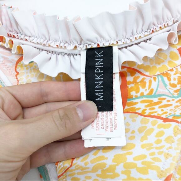 MINKPINK Animal Orchid Ruffle Bikini Bottom L - Picture 4 of 7
